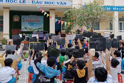 SINH HOẠT CÂU LẠC BỘ TIẾNG ANH NĂM HỌC 2023-2024