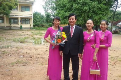 Trường Tiểu học Phổ Phong tổ chức Tọa đàm Ngày Nhà Giáo Việt Nam 20-11