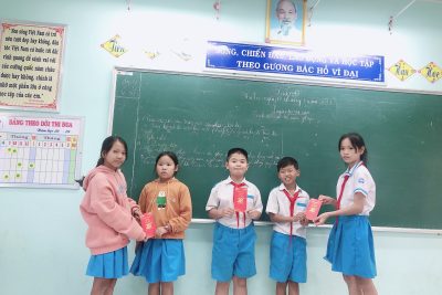 GIÚP ĐỠ THIẾU NHI CÓ HOÀN CẢNH KHÓ KHĂN. NĂM HỌC: 2022-2023
