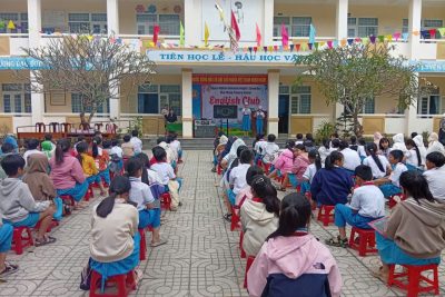 CHÁY HẾT MÌNH CÙNG ĐẤU TRƯỜNG “RUNG CHUÔNG VÀNG” – SINH HOẠT CÂU LẠC BỘ TIẾNG ANH